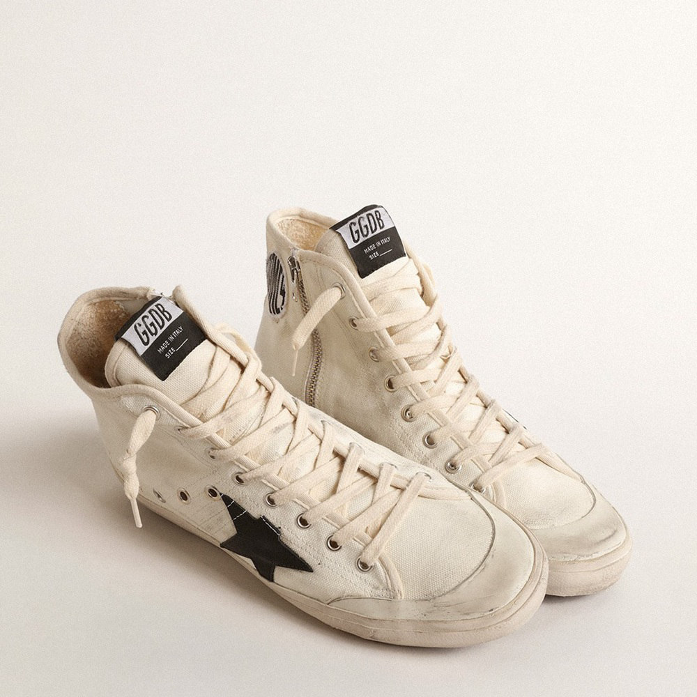 Golden Goose Francy Penstar In Canvas With Black Star And Red Stitching GWF00409.F004531.15490