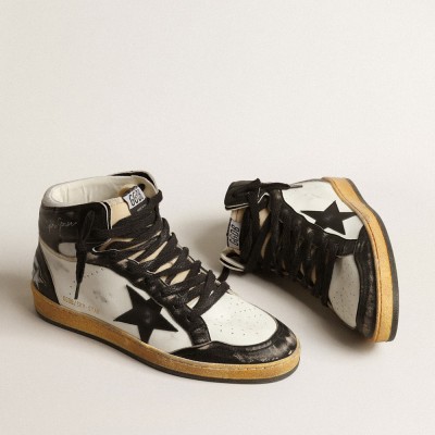 Golden Goose Sky-Star In White Nappa Leather With Black Leather Star GMF00230.F004076.10432