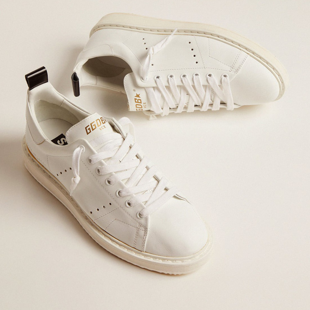 Golden Goose Starter In Leather With Star On The Heel Tab GMF00127.F000330.10100