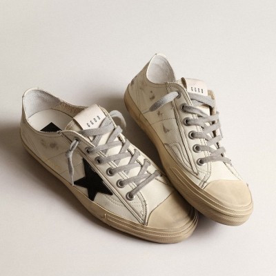 Golden Goose V-Star Sneakers In Off-white Nappa Leather With Black Nubuck Star GMF00129.F003996.11360